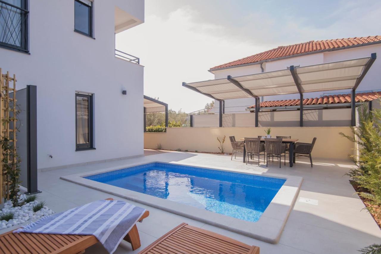 Villa Magna Luxury Apartments Муртер Экстерьер фото